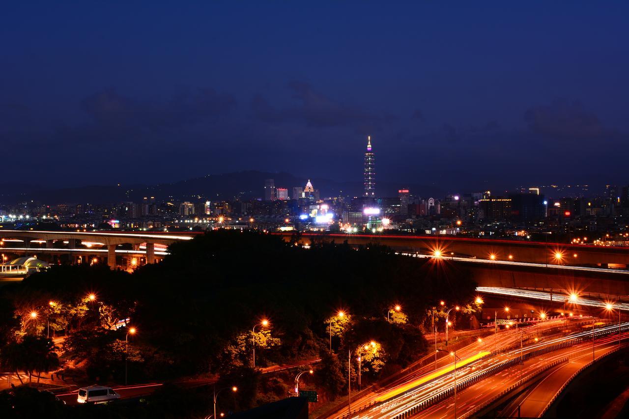 チエンタン ユース ホテル 台北市 エクステリア 写真